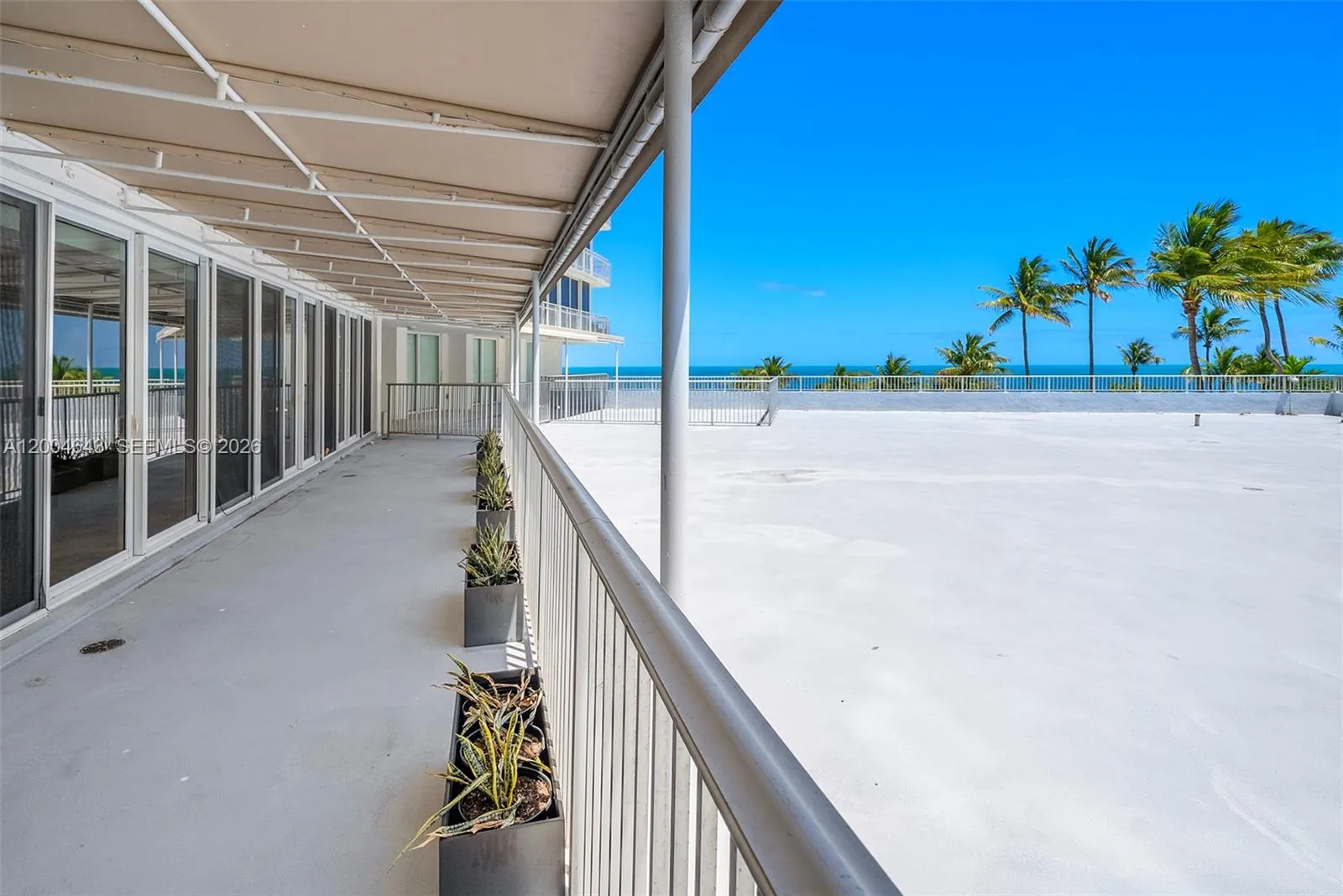 600 Grapetree Dr 3bs, Key Biscayne, Florida 33149, Key Biscayne, Florida 33149, 3 Bedrooms Bedrooms, ,3 BathroomsBathrooms,Residential Lease,For Rent,600 Grapetree Dr 3bs, Key Biscayne, Florida 33149,A12004643