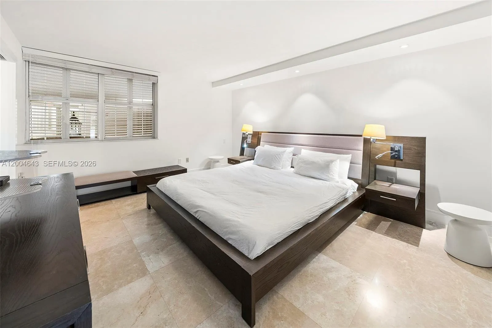 600 Grapetree Dr 3bs, Key Biscayne, Florida 33149, Key Biscayne, Florida 33149, 3 Bedrooms Bedrooms, ,3 BathroomsBathrooms,Residential Lease,For Rent,600 Grapetree Dr 3bs, Key Biscayne, Florida 33149,A12004643