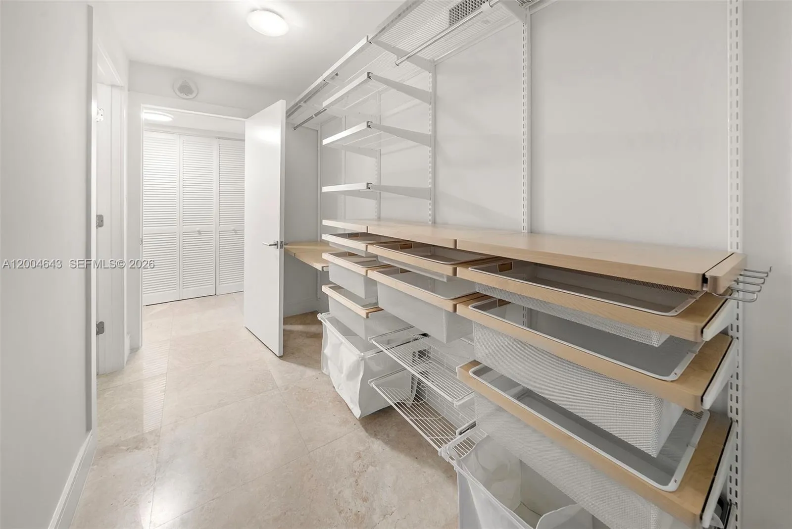 600 Grapetree Dr 3bs, Key Biscayne, Florida 33149, Key Biscayne, Florida 33149, 3 Bedrooms Bedrooms, ,3 BathroomsBathrooms,Residential Lease,For Rent,600 Grapetree Dr 3bs, Key Biscayne, Florida 33149,A12004643