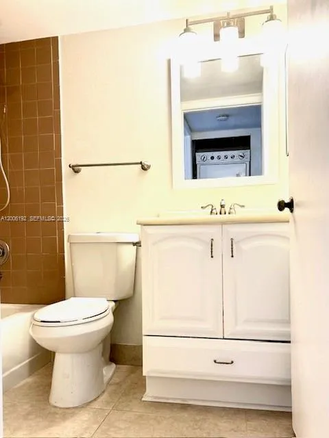 871 Ne 207th Ter 4-101, Miami, Florida 33179, Miami, Florida 33179, 2 Bedrooms Bedrooms, ,2 BathroomsBathrooms,Residential Lease,For Rent,871 Ne 207th Ter 4-101, Miami, Florida 33179,A12006192