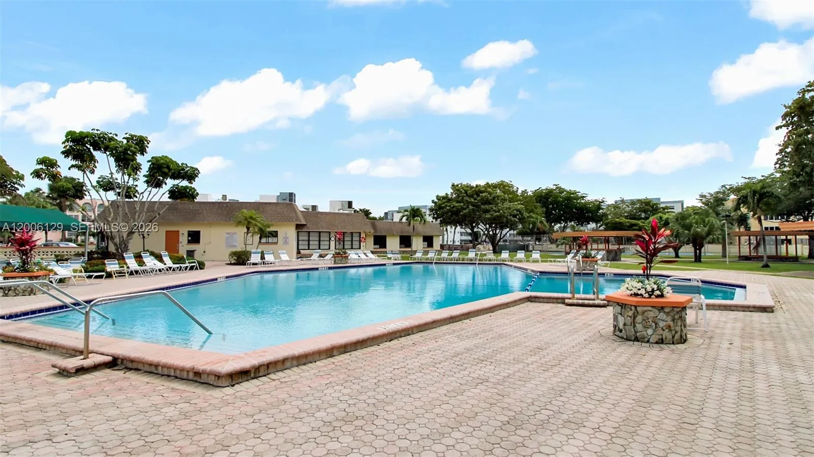 4000 Nw 44th Ave 306, Lauderdale Lakes, Florida 33, Lauderdale Lakes, Florida 33319, 1 Bedroom Bedrooms, ,1 BathroomBathrooms,Residential,For Sale,4000 Nw 44th Ave 306, Lauderdale Lakes, Florida 33,A12006129