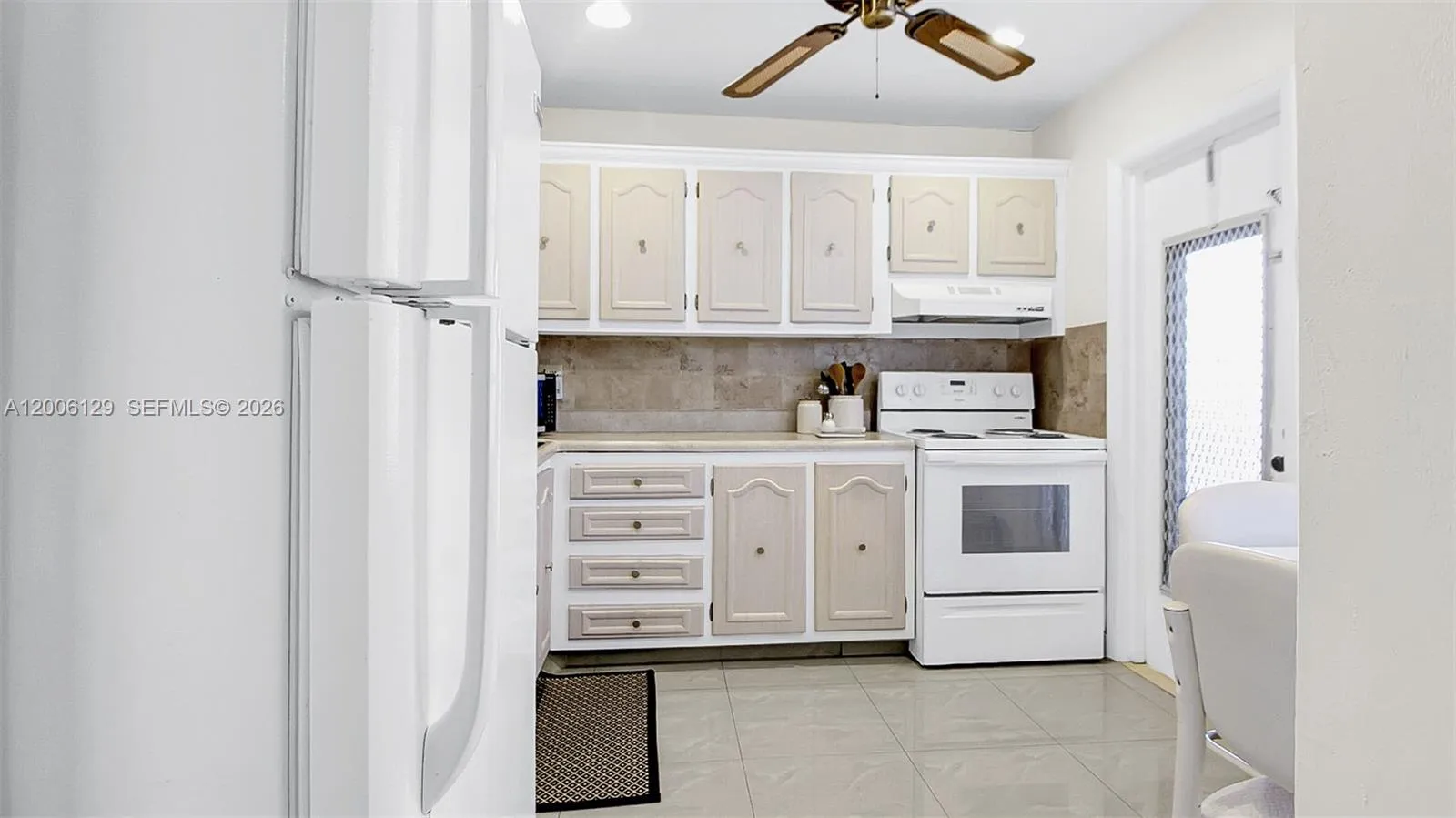 4000 Nw 44th Ave 306, Lauderdale Lakes, Florida 33, Lauderdale Lakes, Florida 33319, 1 Bedroom Bedrooms, ,1 BathroomBathrooms,Residential,For Sale,4000 Nw 44th Ave 306, Lauderdale Lakes, Florida 33,A12006129