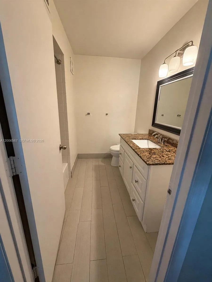 2050 Madeira Dr, Weston, Florida 33327, Weston, Florida 33327, 4 Bedrooms Bedrooms, ,2 BathroomsBathrooms,Residential,For Sale,2050 Madeira Dr, Weston, Florida 33327,A12006567