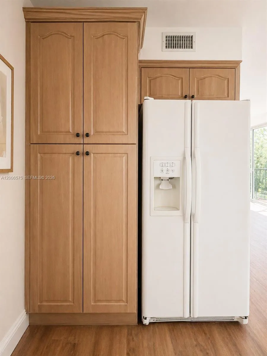 8870 Fontainebleau Blvd 409, Hialeah, Florida 3317, Miami, Florida 33172, 2 Bedrooms Bedrooms, ,1 BathroomBathrooms,Residential Lease,For Rent,8870 Fontainebleau Blvd 409, Hialeah, Florida 3317,A12006575