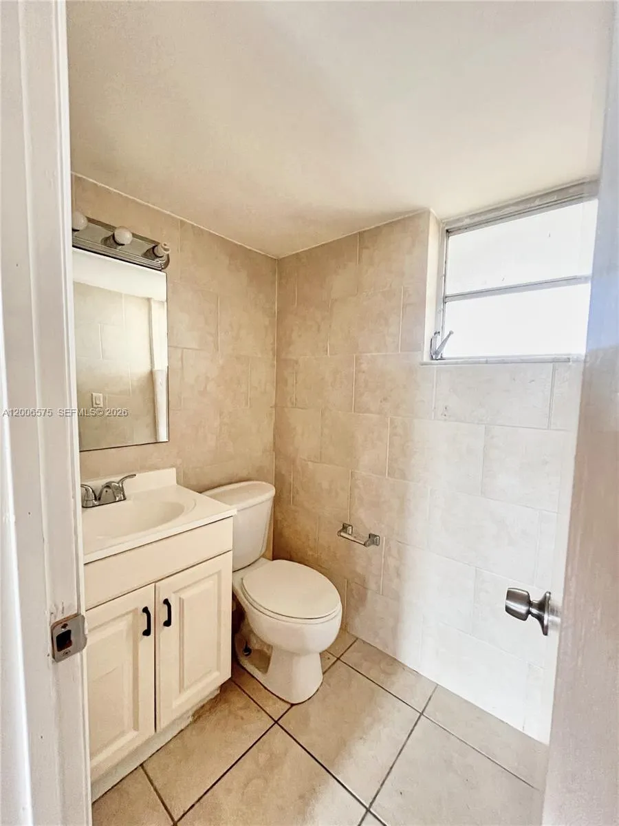 8870 Fontainebleau Blvd 409, Hialeah, Florida 3317, Miami, Florida 33172, 2 Bedrooms Bedrooms, ,1 BathroomBathrooms,Residential Lease,For Rent,8870 Fontainebleau Blvd 409, Hialeah, Florida 3317,A12006575
