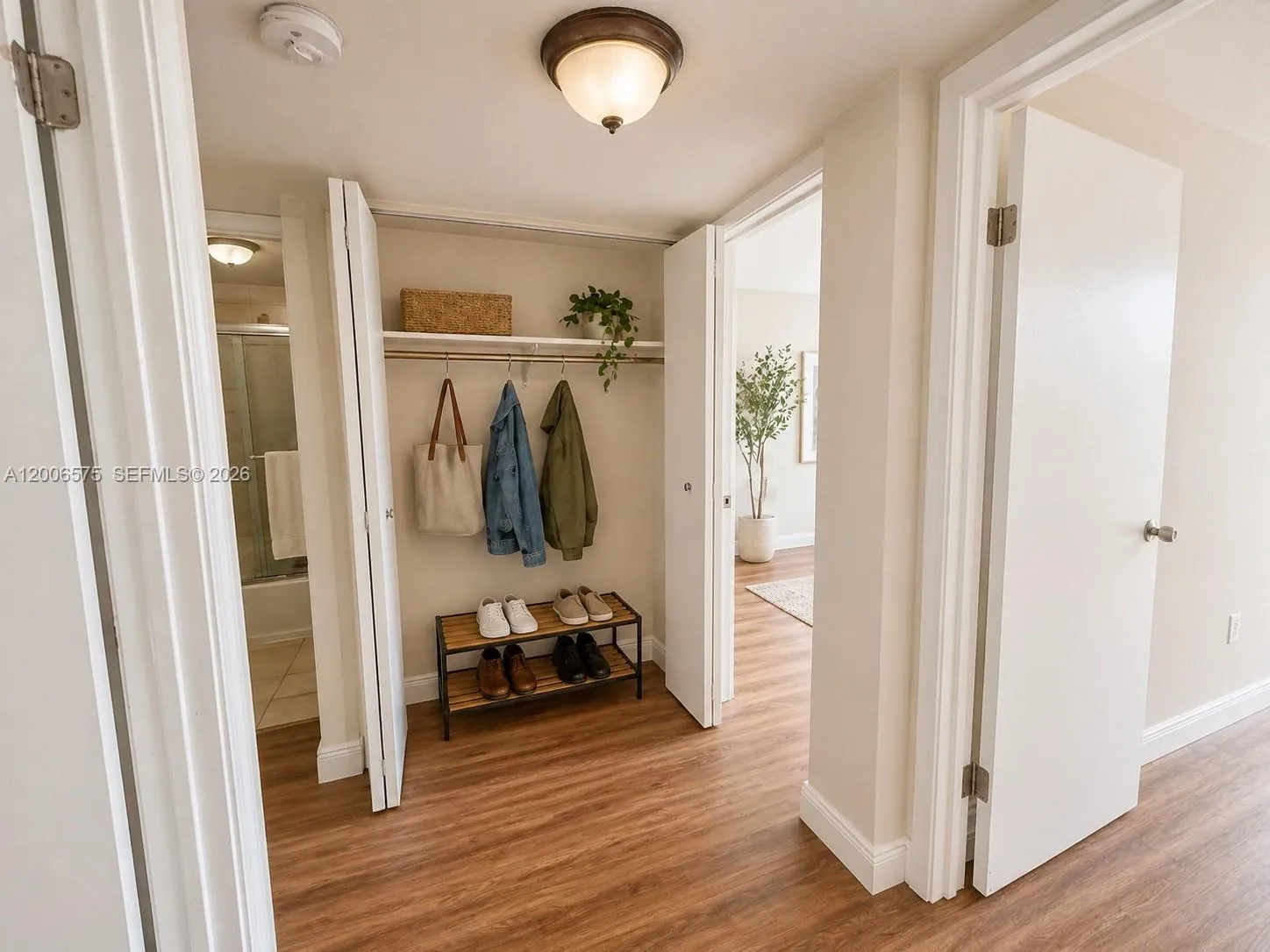 8870 Fontainebleau Blvd 409, Hialeah, Florida 3317, Miami, Florida 33172, 2 Bedrooms Bedrooms, ,1 BathroomBathrooms,Residential Lease,For Rent,8870 Fontainebleau Blvd 409, Hialeah, Florida 3317,A12006575