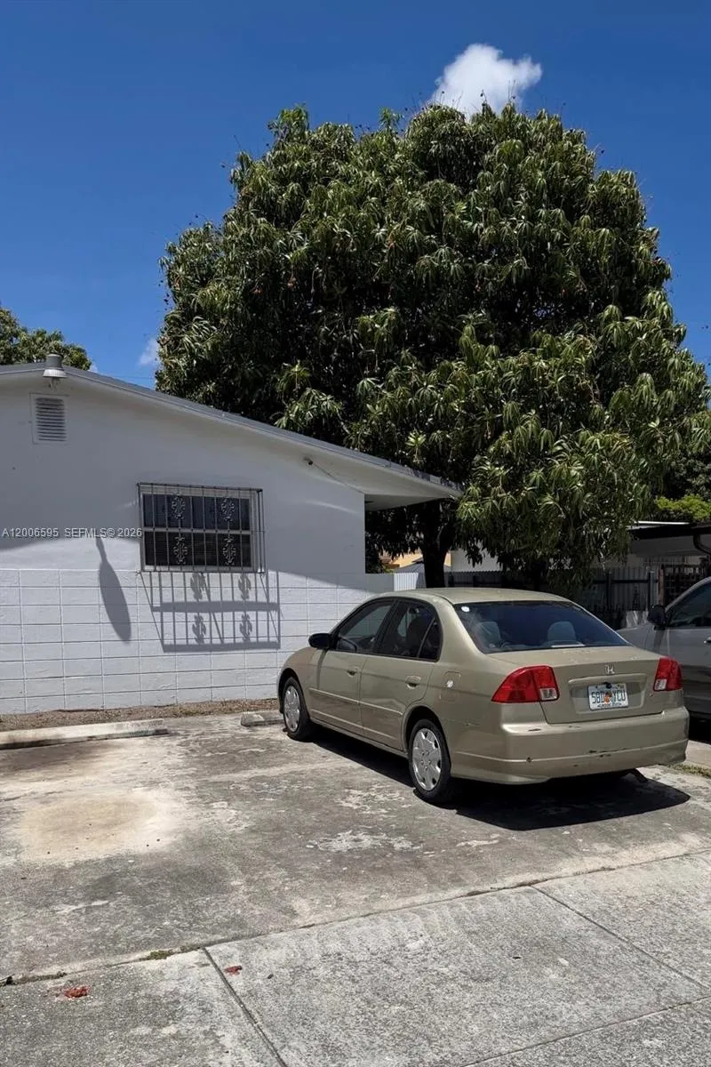 41 E 20th St, Hialeah, Florida 33010, Hialeah, Florida 33010, ,Residential Income,For Sale,41 E 20th St, Hialeah, Florida 33010,A12006595