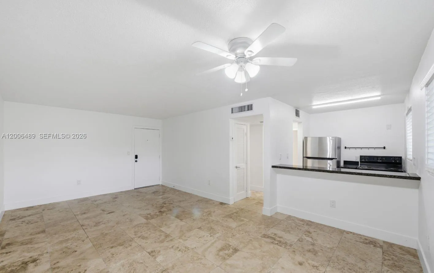 12101 Ne 6th Ave 4, North Miami, Florida 33161, North Miami, Florida 33161, 2 Bedrooms Bedrooms, ,1 BathroomBathrooms,Residential Lease,For Rent,12101 Ne 6th Ave 4, North Miami, Florida 33161,A12006489