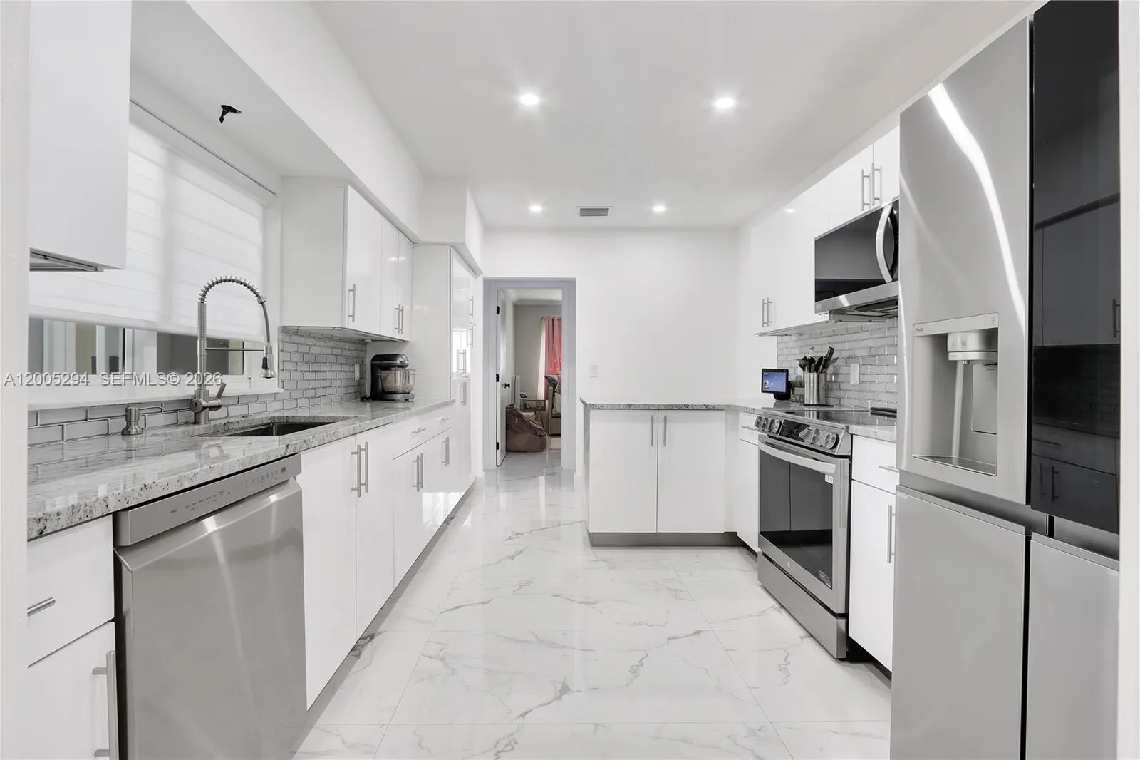 2101 Nw 26th St, Miami, Florida 33142, Miami, Florida 33142, ,Residential Income,For Sale,2101 Nw 26th St, Miami, Florida 33142,A12005294