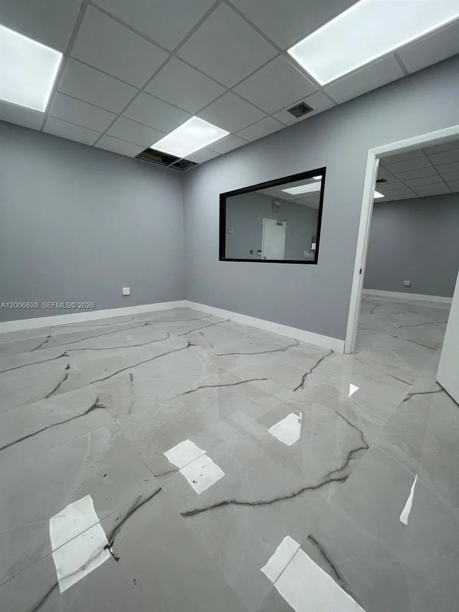 3800 S Ocean Dr 219, Hollywood, Florida 33019, Hollywood, Florida 33019, ,Commercial Lease,For Rent,3800 S Ocean Dr 219, Hollywood, Florida 33019,A12006639