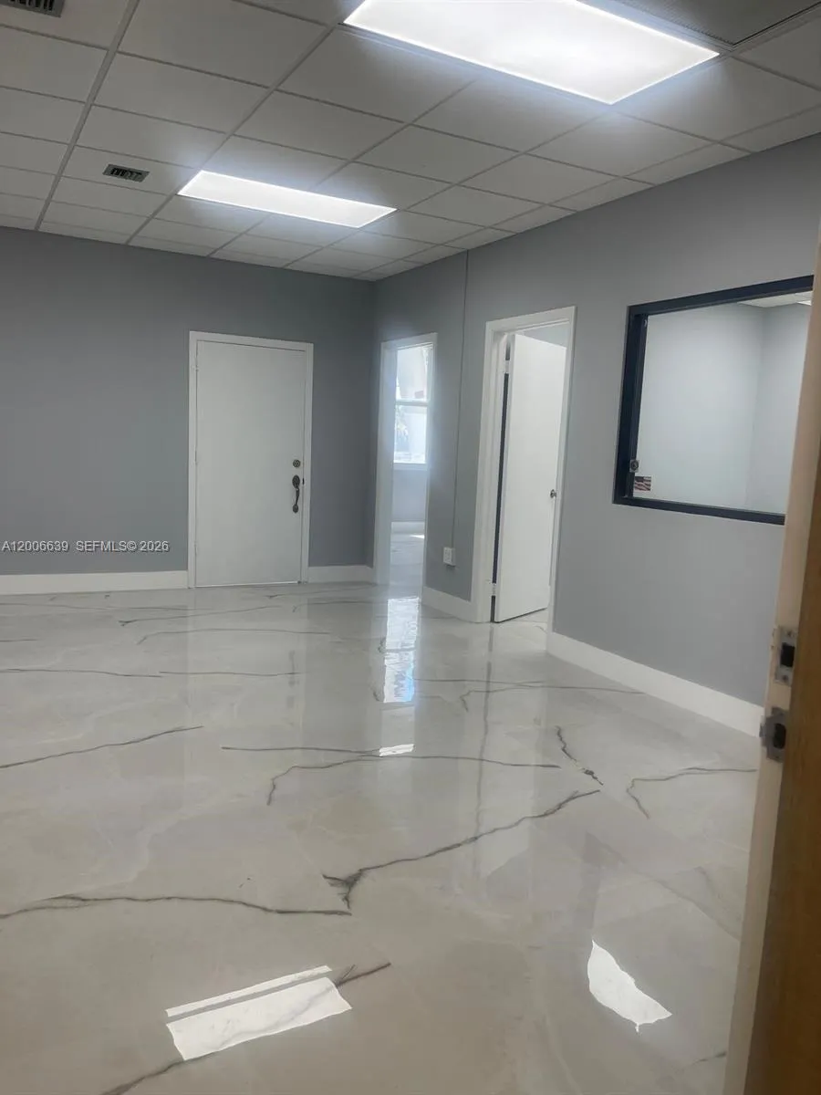 3800 S Ocean Dr 219, Hollywood, Florida 33019, Hollywood, Florida 33019, ,Commercial Lease,For Rent,3800 S Ocean Dr 219, Hollywood, Florida 33019,A12006639