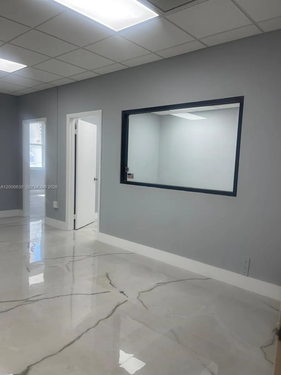 3800 S Ocean Dr 219, Hollywood, Florida 33019, Hollywood, Florida 33019, ,Commercial Lease,For Rent,3800 S Ocean Dr 219, Hollywood, Florida 33019,A12006639