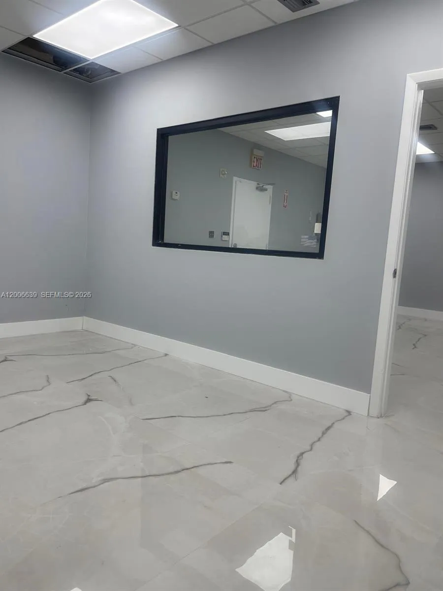 3800 S Ocean Dr 219, Hollywood, Florida 33019, Hollywood, Florida 33019, ,Commercial Lease,For Rent,3800 S Ocean Dr 219, Hollywood, Florida 33019,A12006639