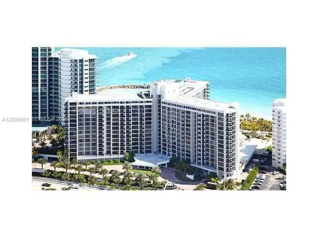 Bal Harbour, Florida 33154, 2 Bedrooms Bedrooms, ,2 BathroomsBathrooms,Residential Lease,For Rent,A12006601