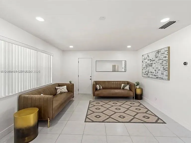 2219 N 35th Ave, Hollywood, Florida 33021, Hollywood, Florida 33021, 3 Bedrooms Bedrooms, ,2 BathroomsBathrooms,Residential Lease,For Rent,2219 N 35th Ave, Hollywood, Florida 33021,A12005130