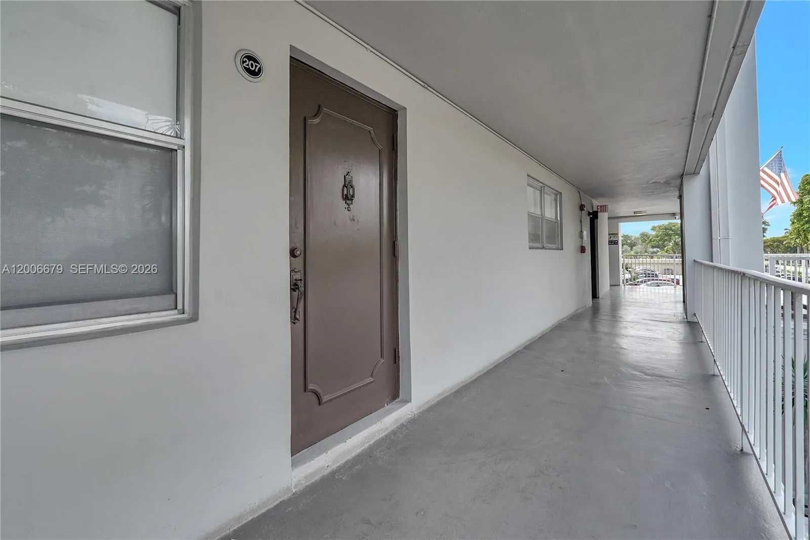 4800 Hillcrest Ln 207, Hollywood, Florida 33021, Hollywood, Florida 33021, 2 Bedrooms Bedrooms, ,2 BathroomsBathrooms,Residential,For Sale,4800 Hillcrest Ln 207, Hollywood, Florida 33021,A12006679