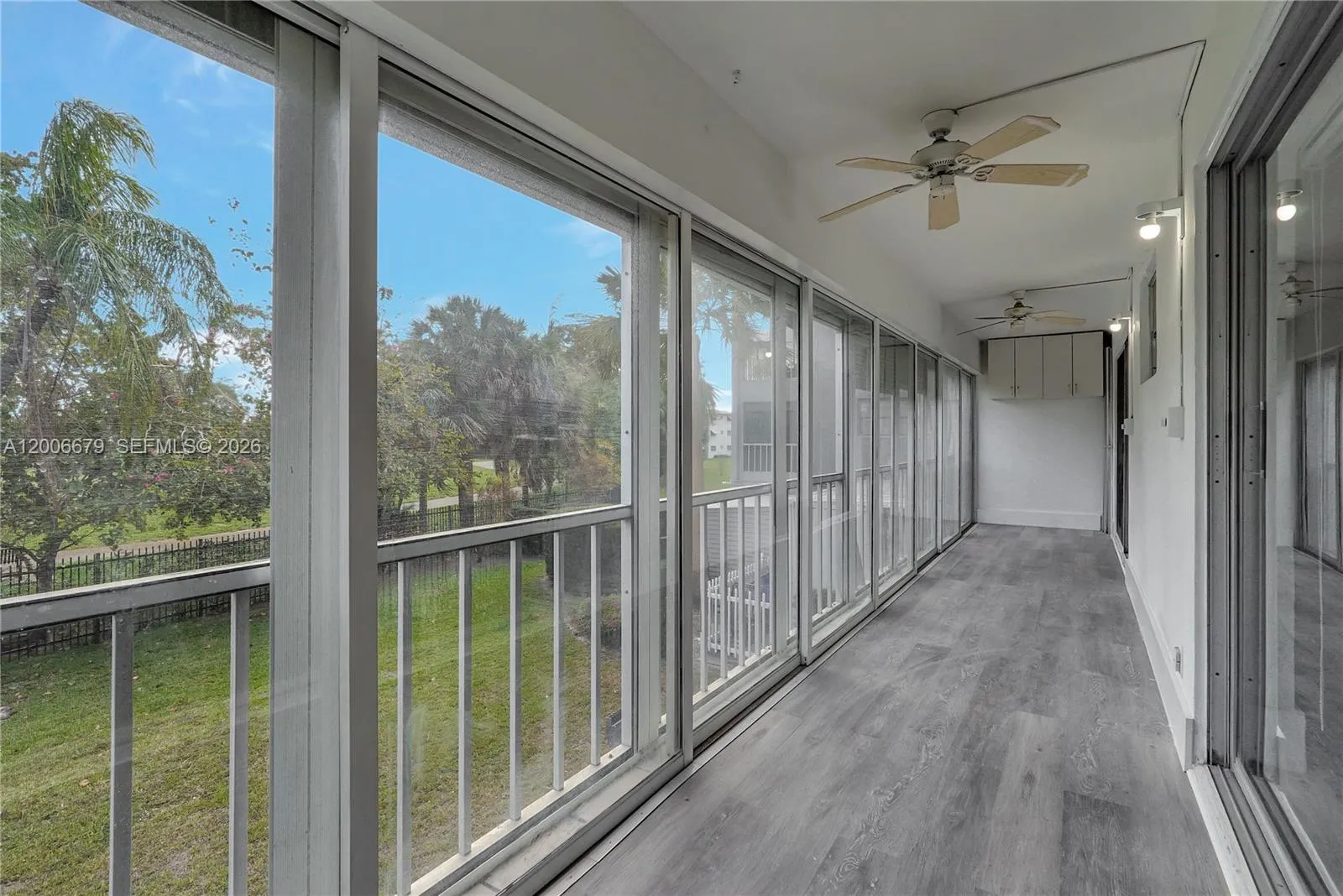 4800 Hillcrest Ln 207, Hollywood, Florida 33021, Hollywood, Florida 33021, 2 Bedrooms Bedrooms, ,2 BathroomsBathrooms,Residential,For Sale,4800 Hillcrest Ln 207, Hollywood, Florida 33021,A12006679