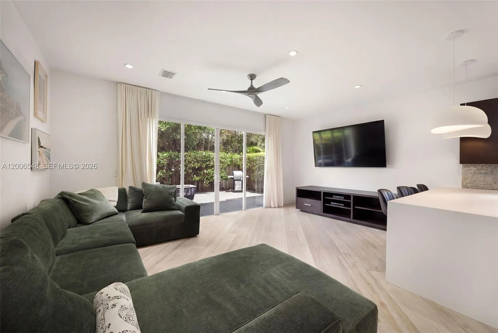 2931 Sw 27th Ter 2931, Miami, Florida 33133, Miami, Florida 33133, 3 Bedrooms Bedrooms, ,2 BathroomsBathrooms,Residential,For Sale,2931 Sw 27th Ter 2931, Miami, Florida 33133,A12006548