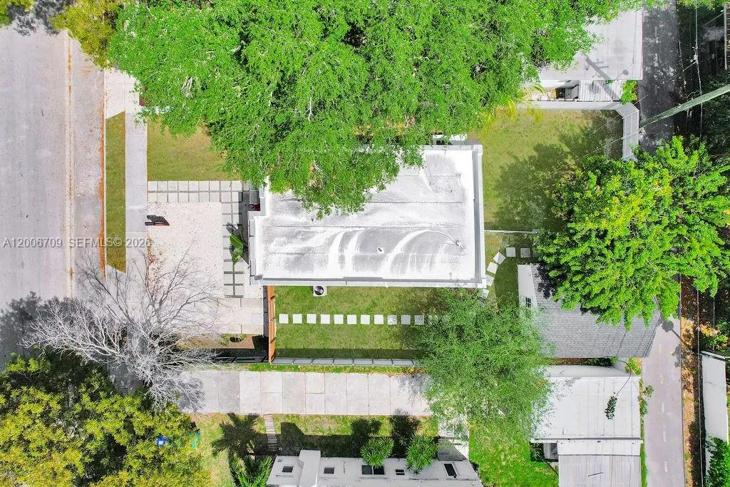 570 Nw 48th St, Miami, Florida 33127, Miami, Florida 33127, 3 Bedrooms Bedrooms, ,2 BathroomsBathrooms,Residential,For Sale,570 Nw 48th St, Miami, Florida 33127,A12006709