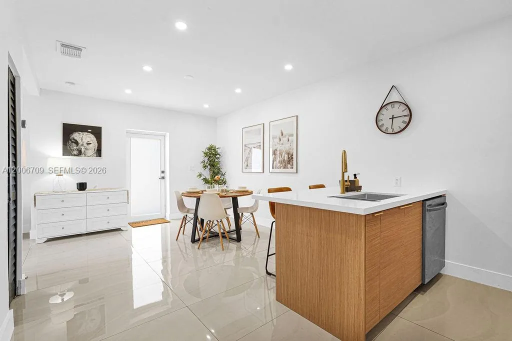 570 Nw 48th St, Miami, Florida 33127, Miami, Florida 33127, 3 Bedrooms Bedrooms, ,2 BathroomsBathrooms,Residential,For Sale,570 Nw 48th St, Miami, Florida 33127,A12006709