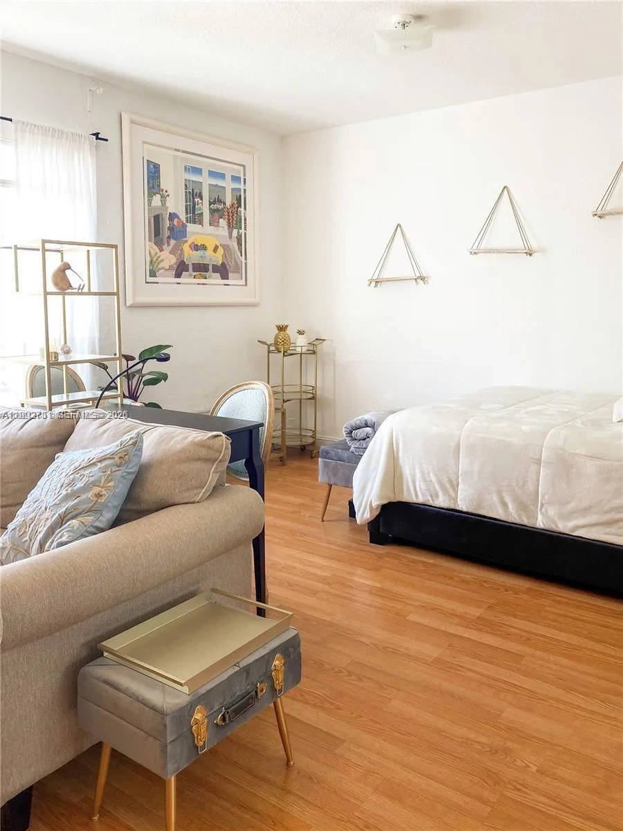 820 Euclid Ave 203, Miami Beach, Florida 33139, Miami Beach, Florida 33139, ,1 BathroomBathrooms,Residential,For Sale,820 Euclid Ave 203, Miami Beach, Florida 33139,A11992731
