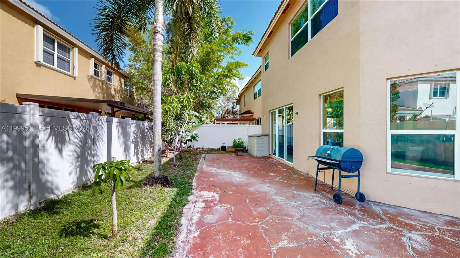 2215 Portofino Ave, Homestead, Florida 33033, Homestead, Florida 33033, 7 Bedrooms Bedrooms, ,3 BathroomsBathrooms,Residential,For Sale,2215 Portofino Ave, Homestead, Florida 33033,A11999512