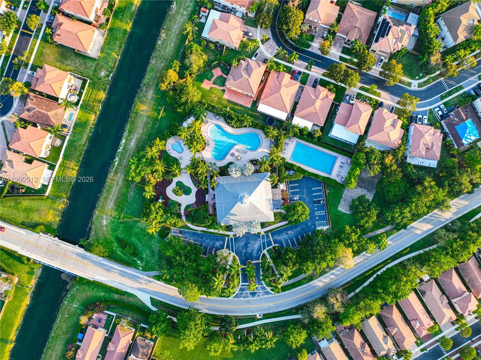 2215 Portofino Ave, Homestead, Florida 33033, Homestead, Florida 33033, 7 Bedrooms Bedrooms, ,3 BathroomsBathrooms,Residential,For Sale,2215 Portofino Ave, Homestead, Florida 33033,A11999512