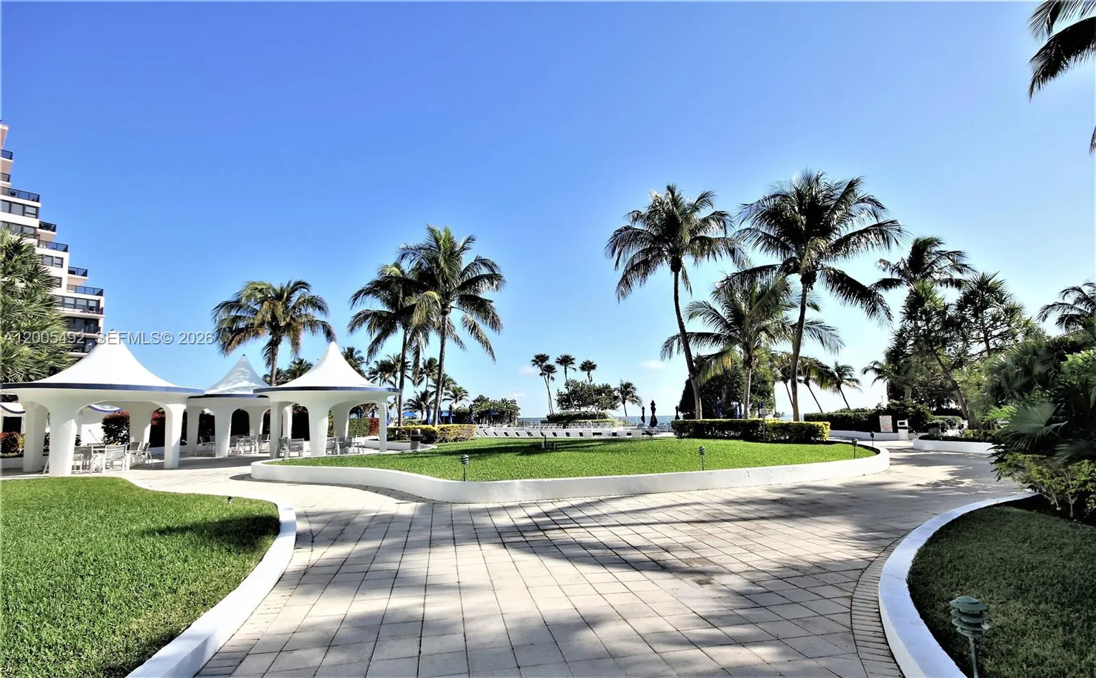 5161 Collins Ave 518, Miami Beach, Florida 33140, Miami Beach, Florida 33140, 2 Bedrooms Bedrooms, ,2 BathroomsBathrooms,Residential,For Sale,5161 Collins Ave 518, Miami Beach, Florida 33140,A12005492