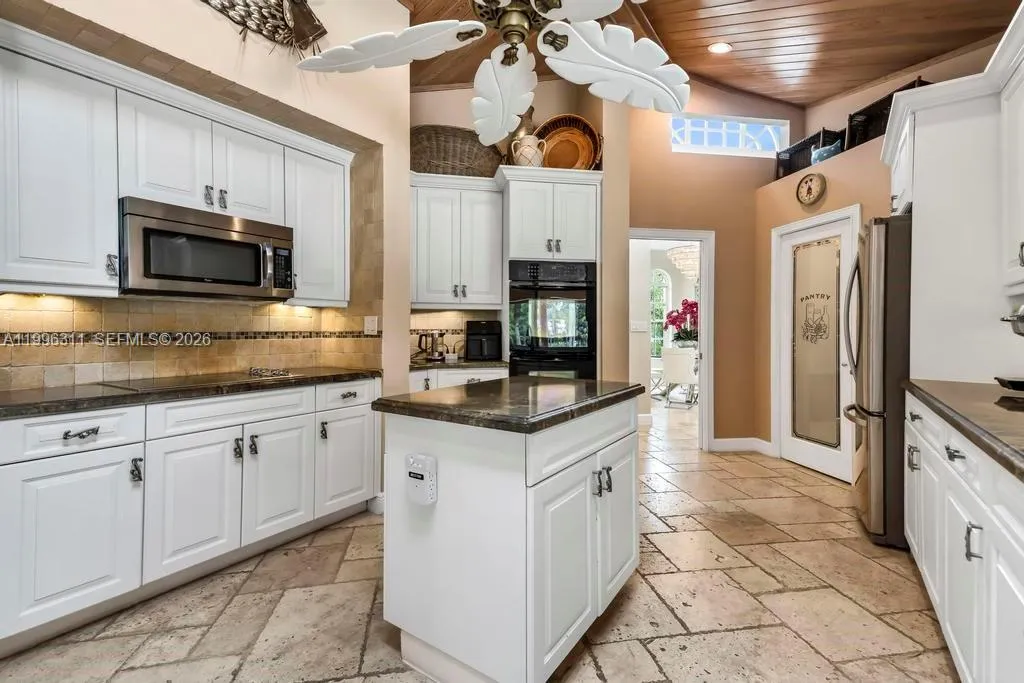 5328 E Leitner Dr, Coral Springs, Florida 33067, Coral Springs, Florida 33067, 6 Bedrooms Bedrooms, ,5 BathroomsBathrooms,Residential,For Sale,5328 E Leitner Dr, Coral Springs, Florida 33067,A11996311