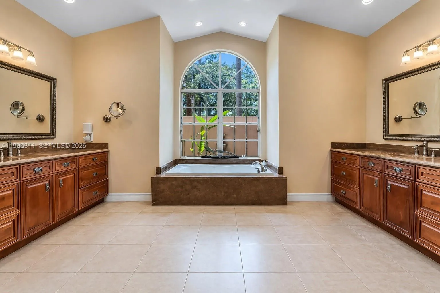 5328 E Leitner Dr, Coral Springs, Florida 33067, Coral Springs, Florida 33067, 6 Bedrooms Bedrooms, ,5 BathroomsBathrooms,Residential,For Sale,5328 E Leitner Dr, Coral Springs, Florida 33067,A11996311