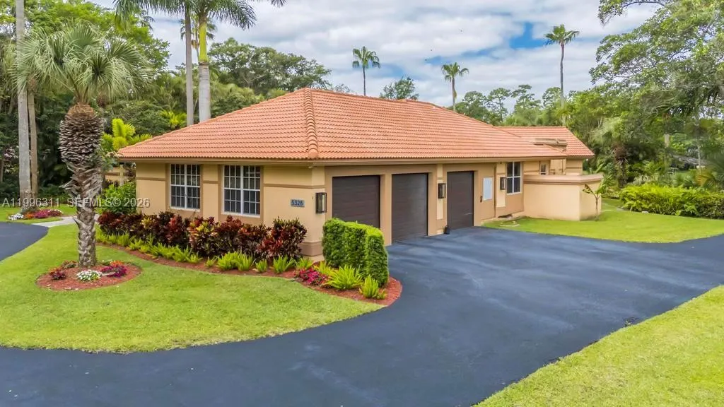 5328 E Leitner Dr, Coral Springs, Florida 33067, Coral Springs, Florida 33067, 6 Bedrooms Bedrooms, ,5 BathroomsBathrooms,Residential,For Sale,5328 E Leitner Dr, Coral Springs, Florida 33067,A11996311