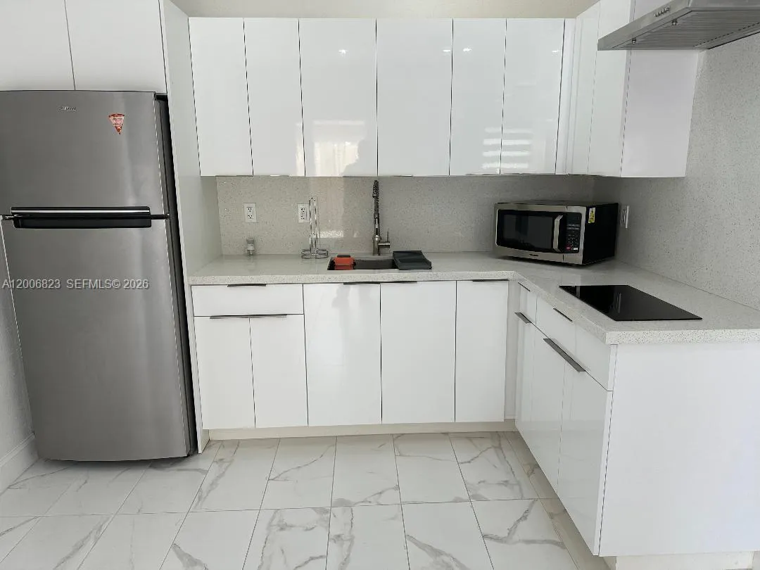 Miami, Florida 33186, ,1 BathroomBathrooms,Residential Lease,For Rent,A12006823