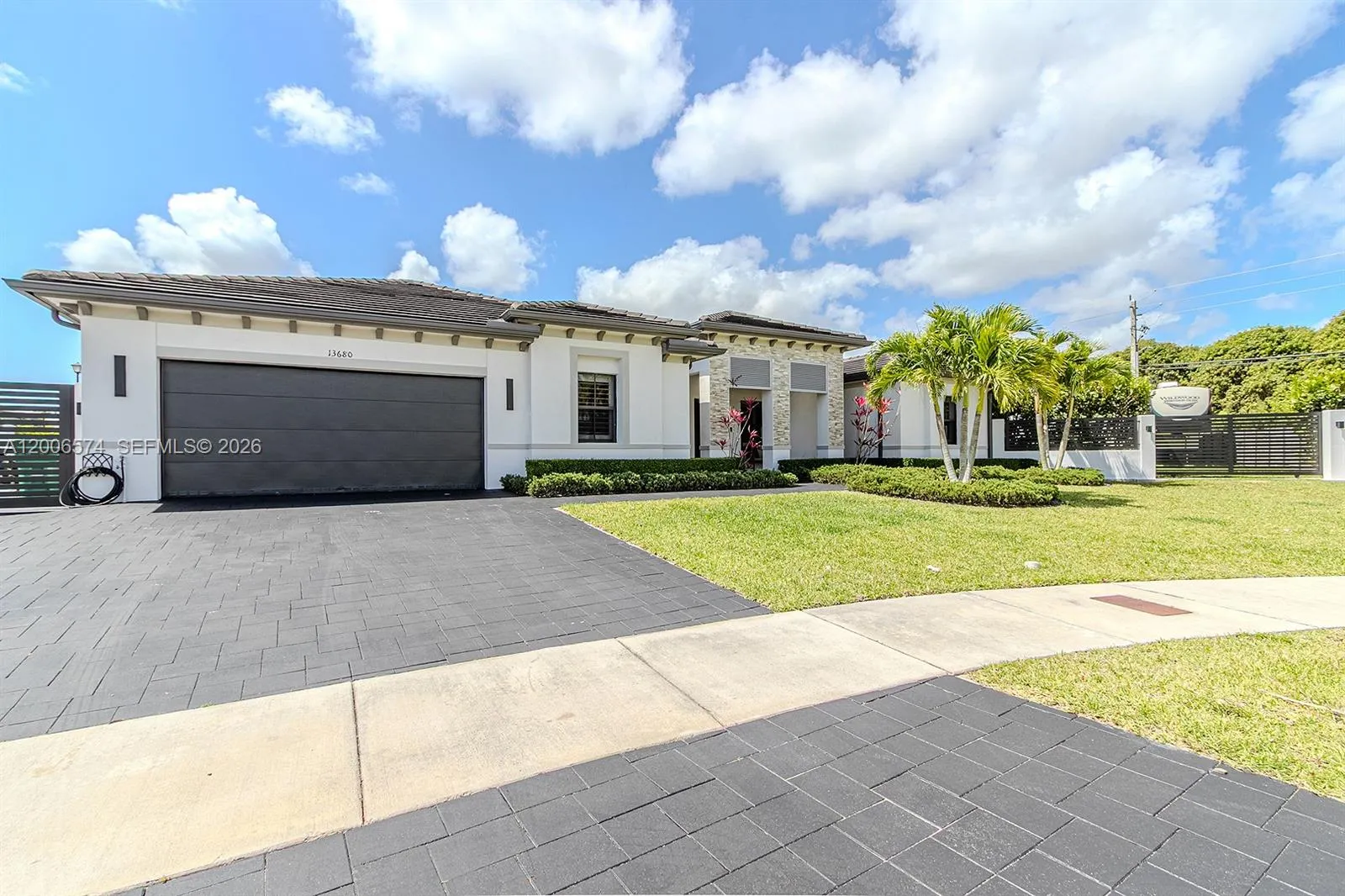 13680 Sw 191st Ter, Miami, Florida 33177, Miami, Florida 33177, 5 Bedrooms Bedrooms, ,4 BathroomsBathrooms,Residential,For Sale,13680 Sw 191st Ter, Miami, Florida 33177,A12006574
