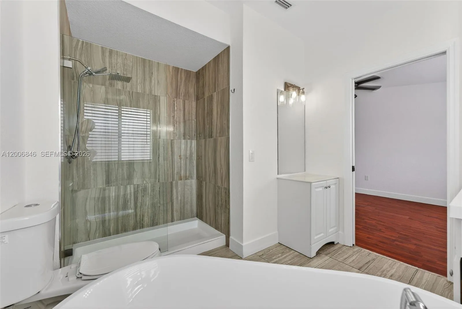 4822 Nw 114th Ct, Doral, Florida 33178, Doral, Florida 33178, 3 Bedrooms Bedrooms, ,2 BathroomsBathrooms,Residential,For Sale,4822 Nw 114th Ct, Doral, Florida 33178,A12006846