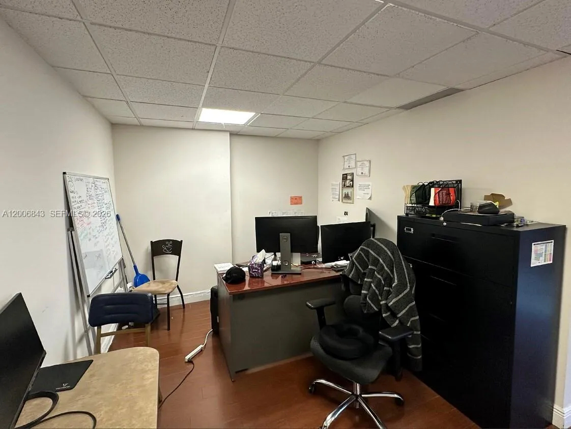 2450 Hollywood Blvd Cu605, Hollywood, Florida 3302, Hollywood, Florida 33020, ,Commercial Sale,For Sale,2450 Hollywood Blvd Cu605, Hollywood, Florida 3302,A12006843