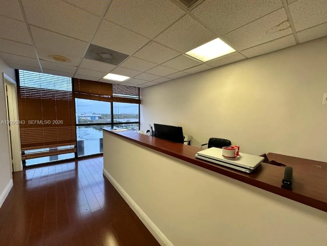 2450 Hollywood Blvd Cu605, Hollywood, Florida 3302, Hollywood, Florida 33020, ,Commercial Sale,For Sale,2450 Hollywood Blvd Cu605, Hollywood, Florida 3302,A12006843