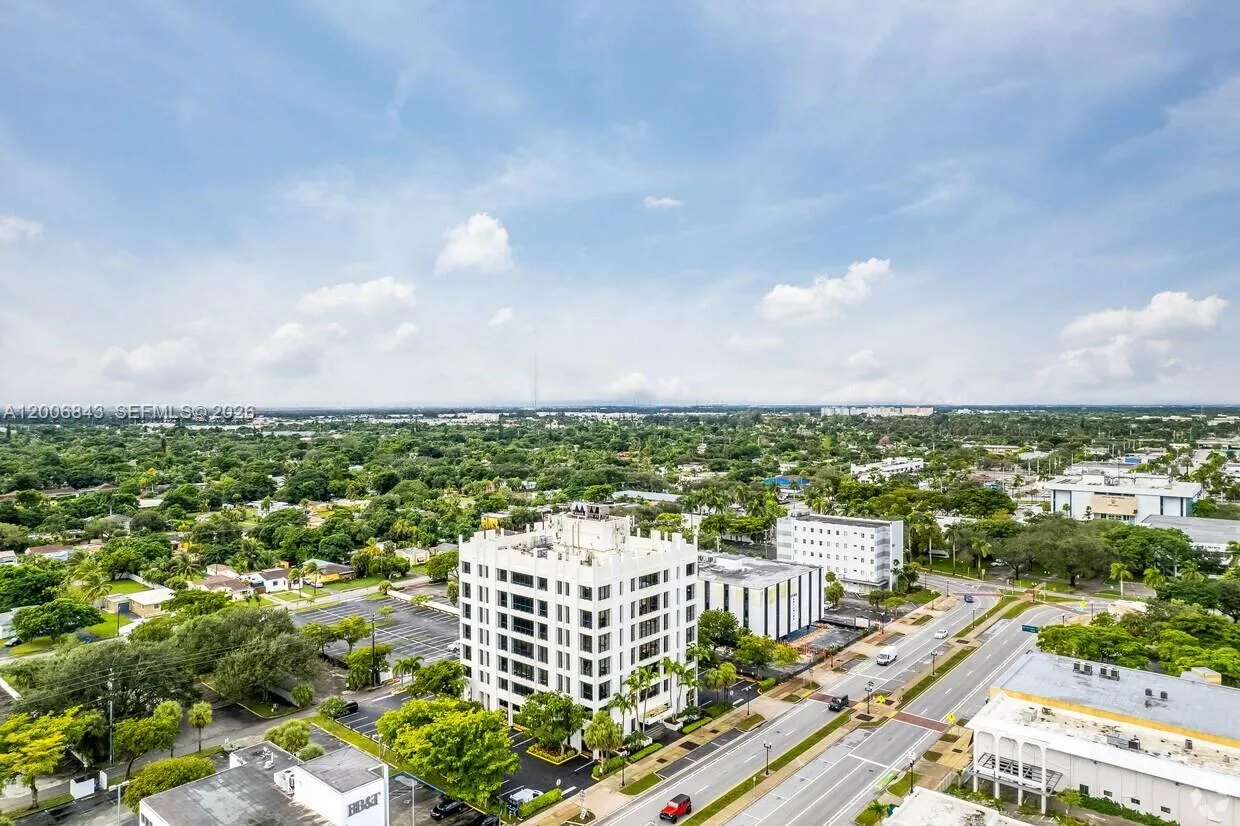 2450 Hollywood Blvd Cu605, Hollywood, Florida 3302, Hollywood, Florida 33020, ,Commercial Sale,For Sale,2450 Hollywood Blvd Cu605, Hollywood, Florida 3302,A12006843