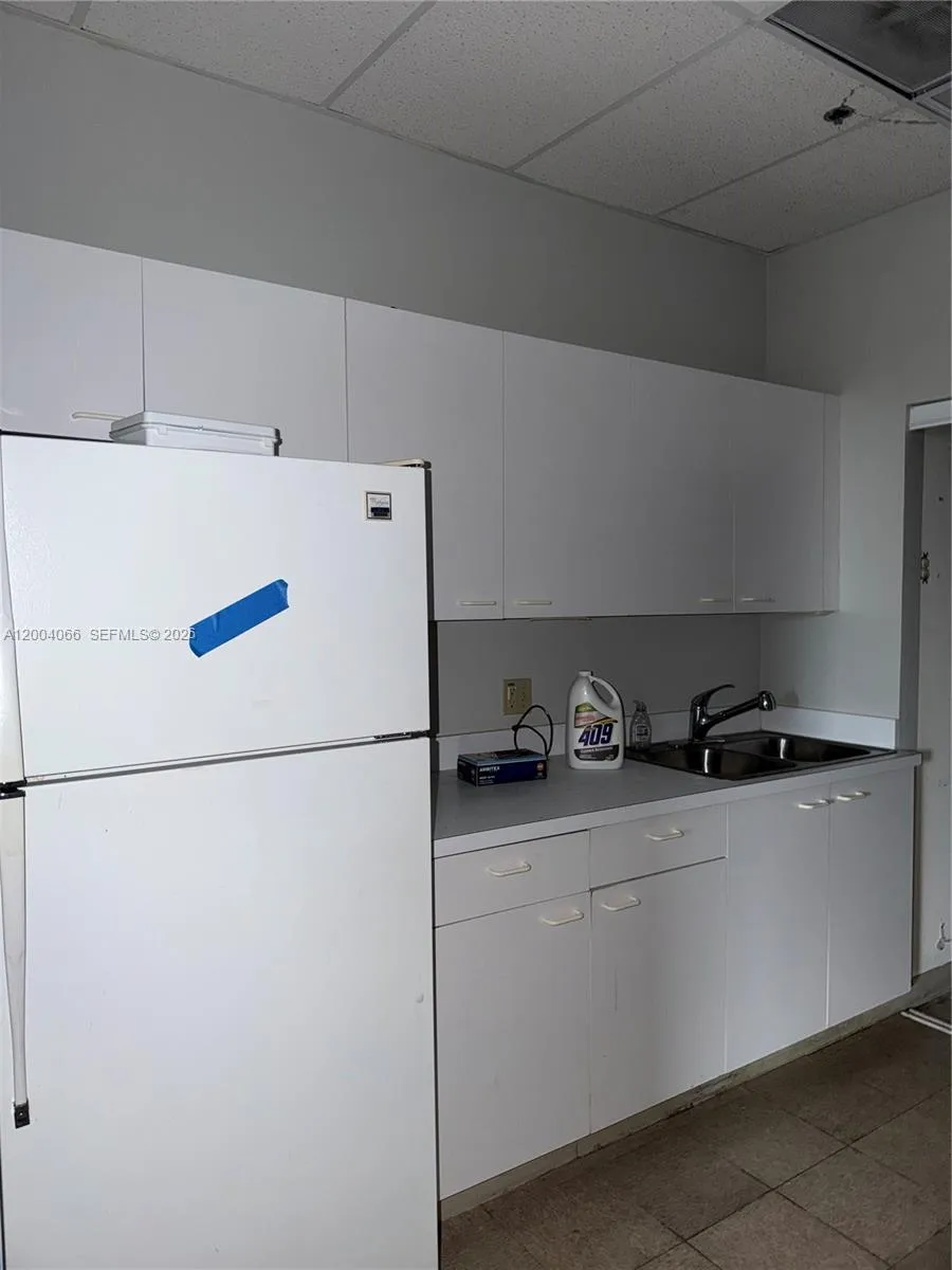 4400 W Sample Rd 230, Coconut Creek, Florida 33073, Coconut Creek, Florida 33073, ,Commercial Lease,For Rent,4400 W Sample Rd 230, Coconut Creek, Florida 33073,A12004066