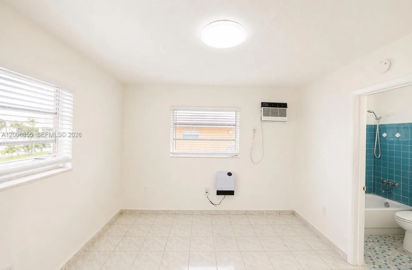 7155 W 14th Ct 16, Hialeah, Florida 33014, Hialeah, Florida 33014, 1 Bedroom Bedrooms, ,1 BathroomBathrooms,Residential Lease,For Rent,7155 W 14th Ct 16, Hialeah, Florida 33014,A12006855