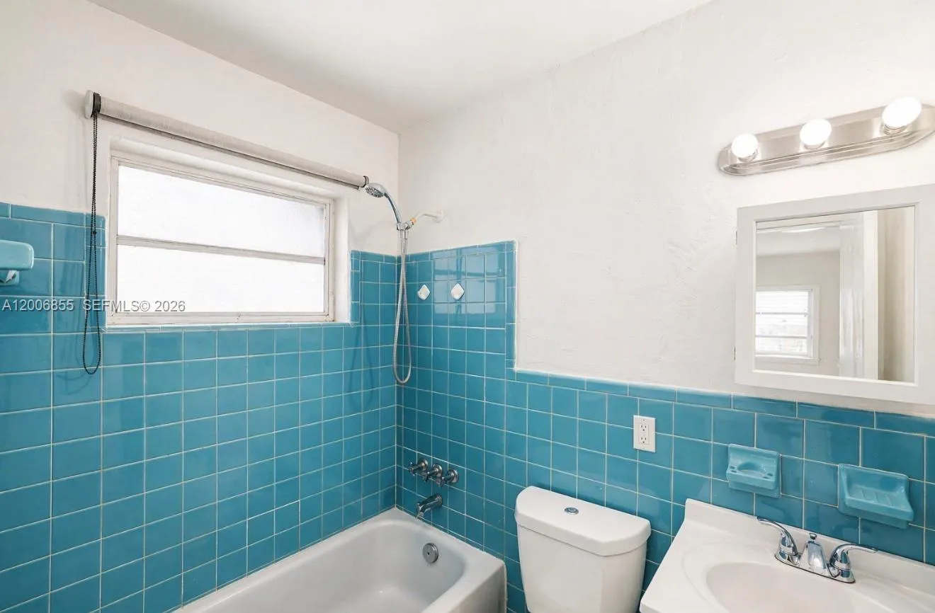 7155 W 14th Ct 16, Hialeah, Florida 33014, Hialeah, Florida 33014, 1 Bedroom Bedrooms, ,1 BathroomBathrooms,Residential Lease,For Rent,7155 W 14th Ct 16, Hialeah, Florida 33014,A12006855