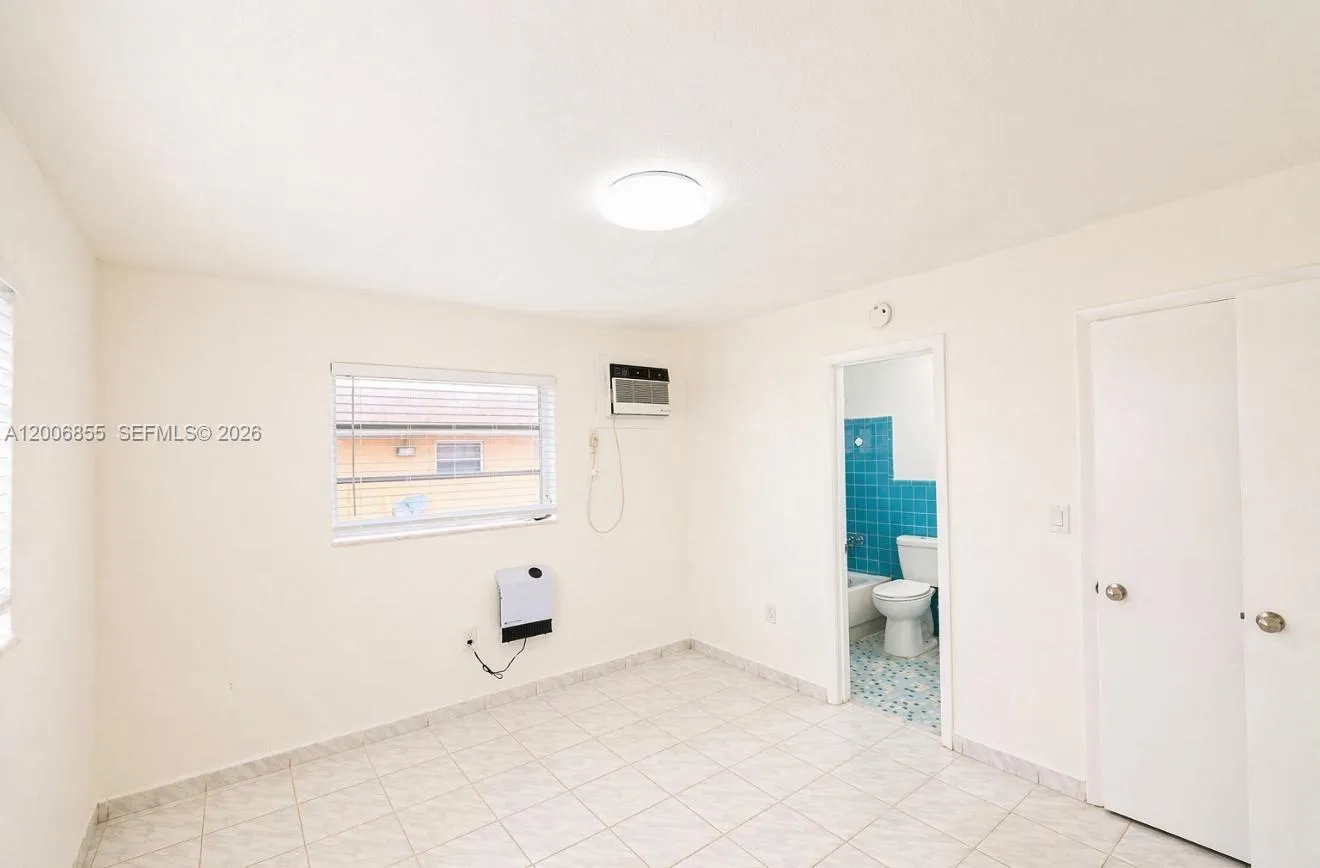 7155 W 14th Ct 16, Hialeah, Florida 33014, Hialeah, Florida 33014, 1 Bedroom Bedrooms, ,1 BathroomBathrooms,Residential Lease,For Rent,7155 W 14th Ct 16, Hialeah, Florida 33014,A12006855