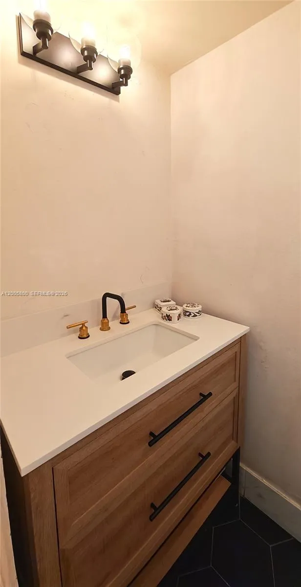 2802 N 46 Ave 520b, Hollywood, Florida 33021, Hollywood, Florida 33021, 2 Bedrooms Bedrooms, ,2 BathroomsBathrooms,Residential Lease,For Rent,2802 N 46 Ave 520b, Hollywood, Florida 33021,A12005800