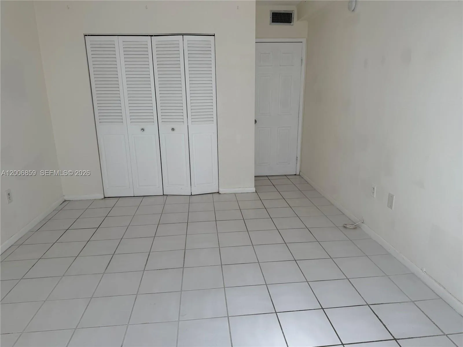 400 Kings Point Dr 608, Sunny Isles Beach, Florida, Sunny Isles Beach, Florida 33160, 1 Bedroom Bedrooms, ,1 BathroomBathrooms,Residential,For Sale,400 Kings Point Dr 608, Sunny Isles Beach, Florida,A12006859