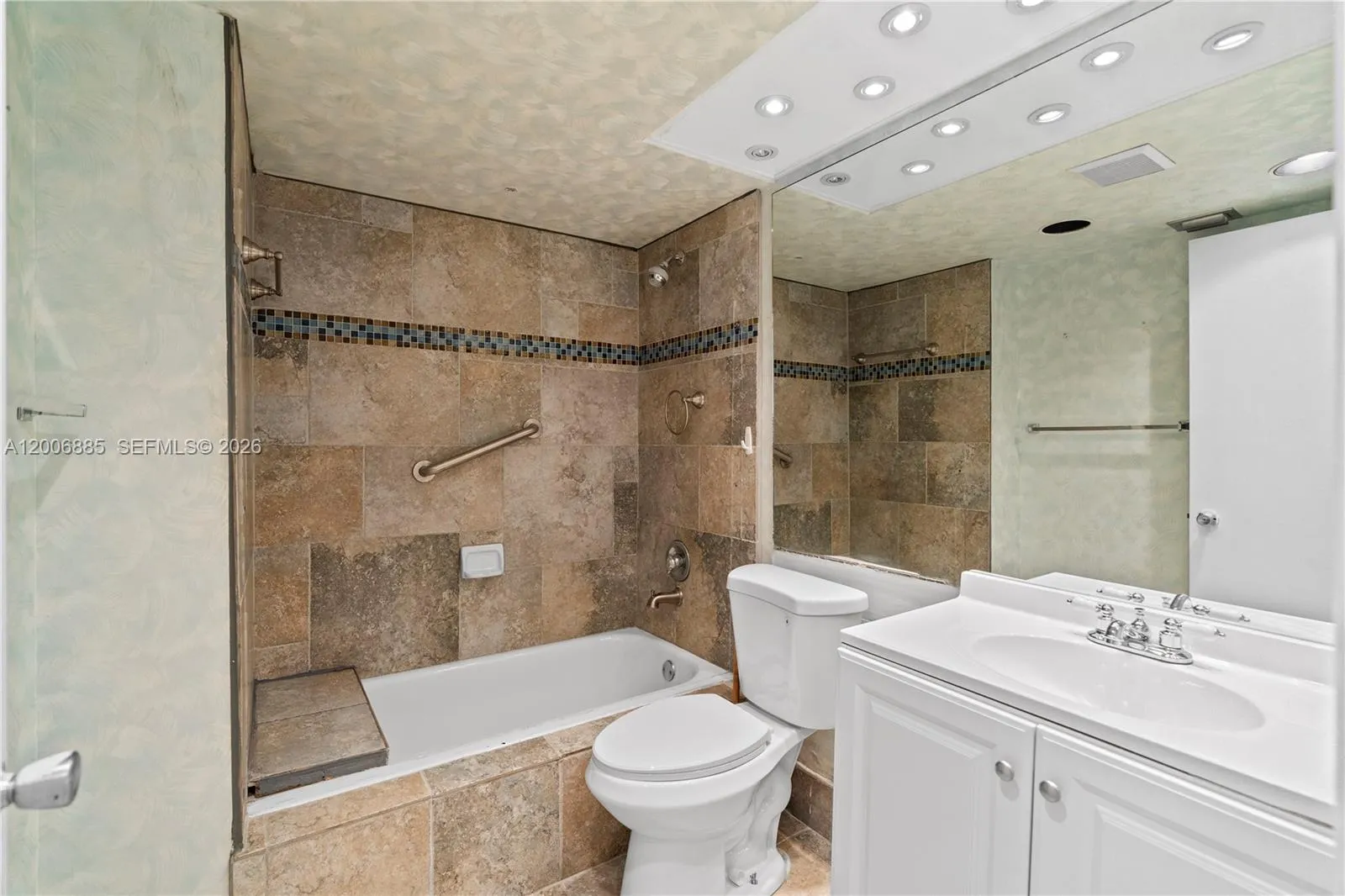 1603 Abaco Dr K4, Coconut Creek, Florida 33066, Coconut Creek, Florida 33066, 2 Bedrooms Bedrooms, ,2 BathroomsBathrooms,Residential,For Sale,1603 Abaco Dr K4, Coconut Creek, Florida 33066,A12006885