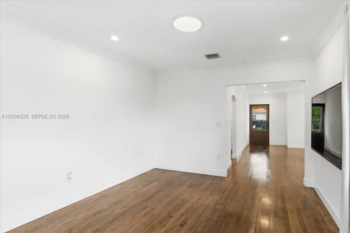 151 Sw 51st Ct, Miami, Florida 33134, Miami, Florida 33134, 3 Bedrooms Bedrooms, ,2 BathroomsBathrooms,Residential,For Sale,151 Sw 51st Ct, Miami, Florida 33134,A12006325