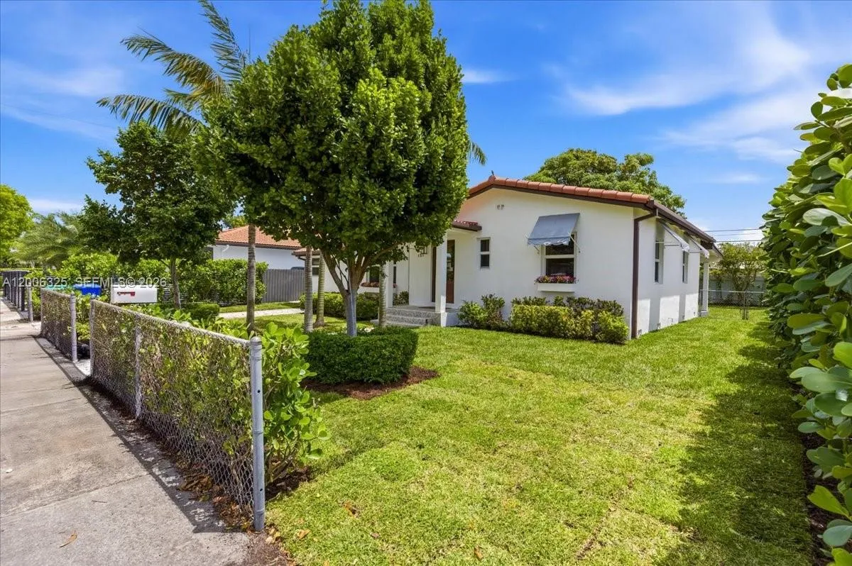 151 Sw 51st Ct, Miami, Florida 33134, Miami, Florida 33134, 3 Bedrooms Bedrooms, ,2 BathroomsBathrooms,Residential,For Sale,151 Sw 51st Ct, Miami, Florida 33134,A12006325