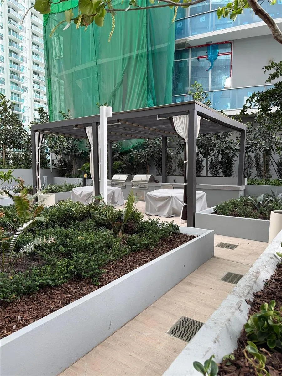 77 Se 5 Street 1904, Miami, Florida 33131, Miami, Florida 33131, ,1 BathroomBathrooms,Residential Lease,For Rent,77 Se 5 Street 1904, Miami, Florida 33131,A12006655