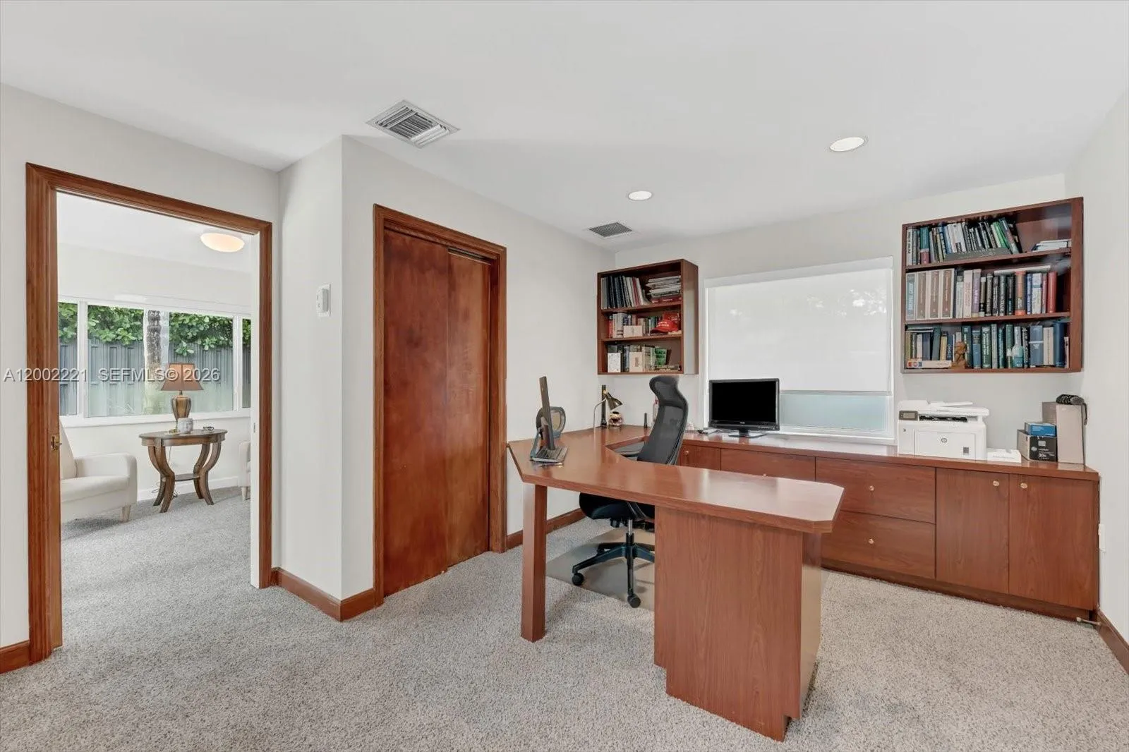 Office with a pocket leading to your bonus room!