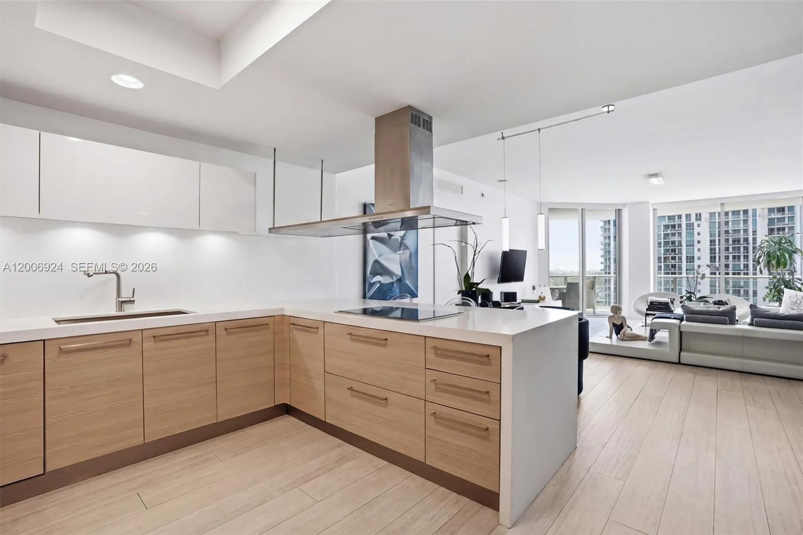 17301 Biscayne Blvd 1905, North Miami Beach, Flori, North Miami Beach, Florida 33160, 2 Bedrooms Bedrooms, ,2 BathroomsBathrooms,Residential,For Sale,17301 Biscayne Blvd 1905, North Miami Beach, Flori,A12006924