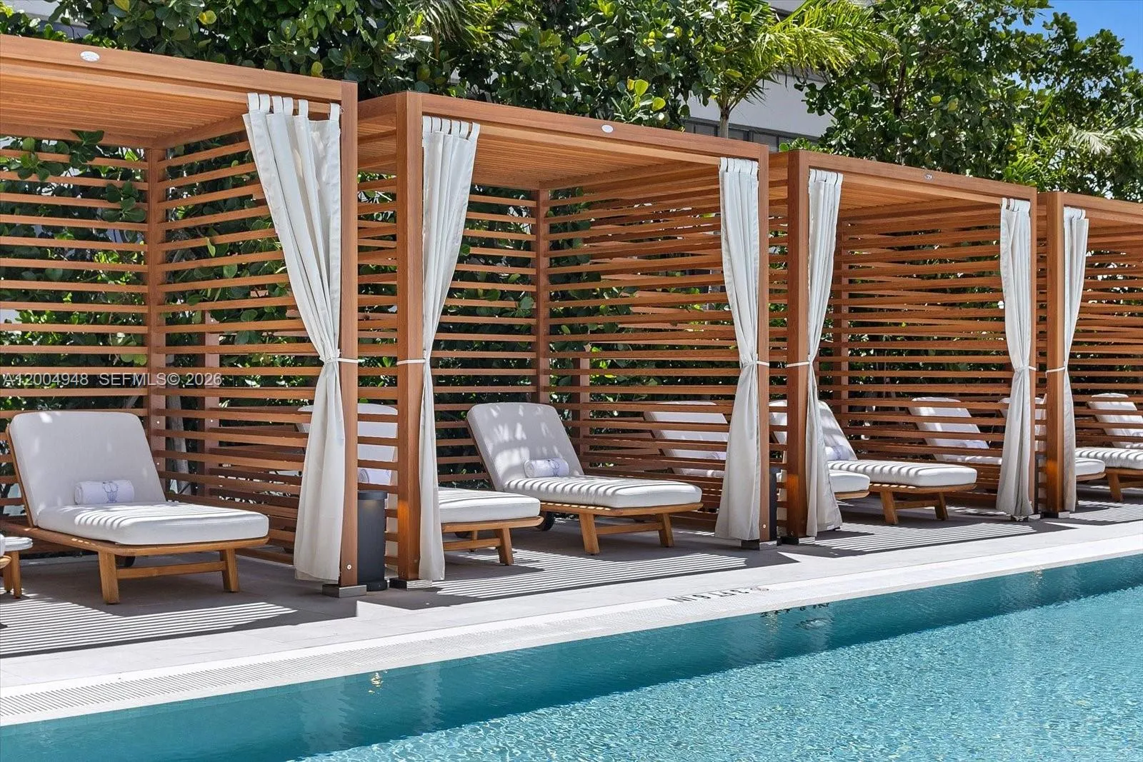 2678 Tigertail Ave 701, Miami, Florida 33133, Miami, Florida 33133, 3 Bedrooms Bedrooms, ,3 BathroomsBathrooms,Residential,For Sale,2678 Tigertail Ave 701, Miami, Florida 33133,A12004948